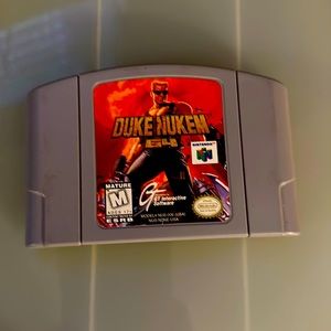 Vintage N64 Duke Nukem game park 1996